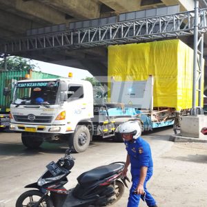 perusahaan freight forwarder